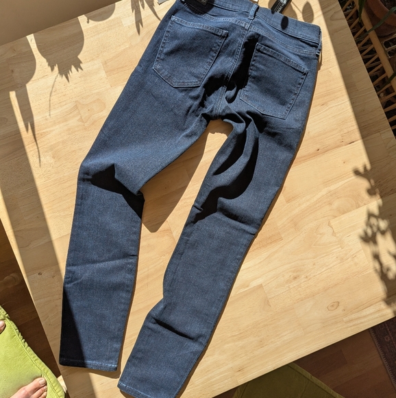 GAP Women's Resolution Skinny Jeans - Picture 2 of 9